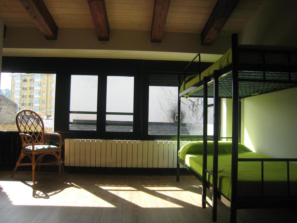 Albergue Oasis Sarria Bilik gambar